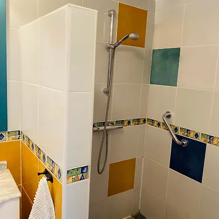 With Bathroom In Private House Casa Mar Privatunterkunft Torrox